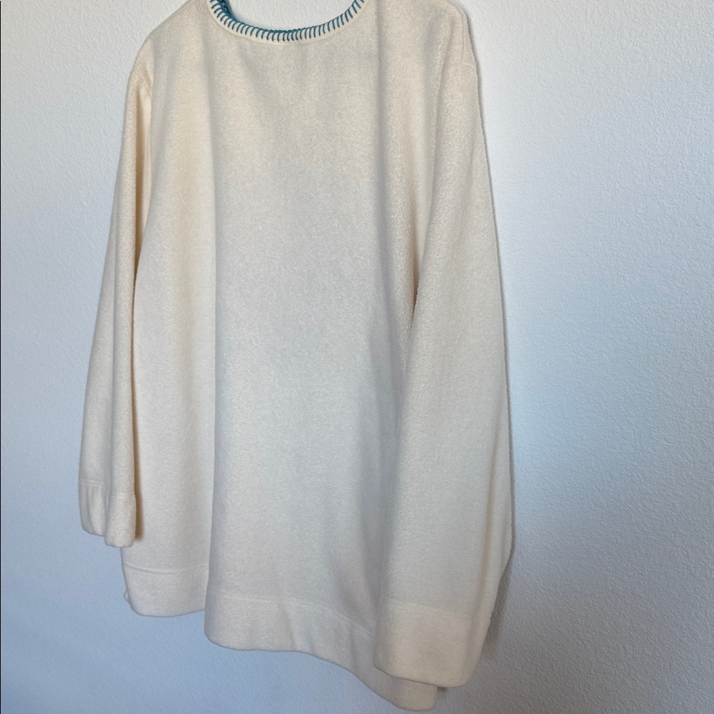 White Stag Cream Sweater with Winter Scene - Picture 10 of 11